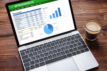 アナログな方法で経費精算申請を行うデメリットとは? 課題解決方法と注意点を解説