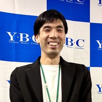 白川　拓也　氏