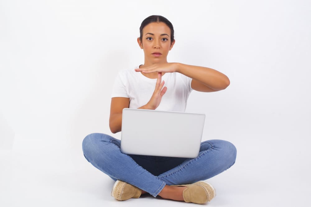 テレワークは限界？失敗事例から学ぶ成功させるためのポイントとは