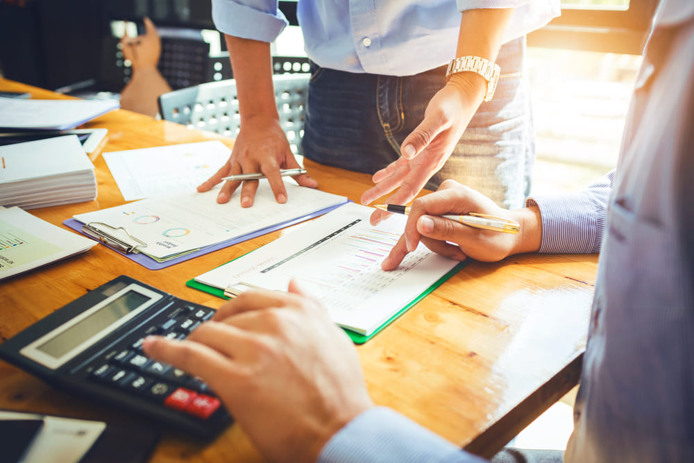 経費精算業務の効率化を図るならワークフローシステムを導入しよう